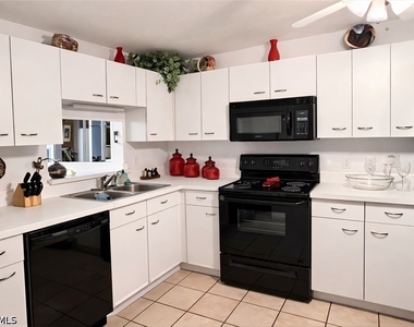 7719 Jewel Lane - Photo Thumbnail 2