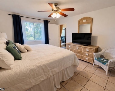 7719 Jewel Lane - Photo Thumbnail 9