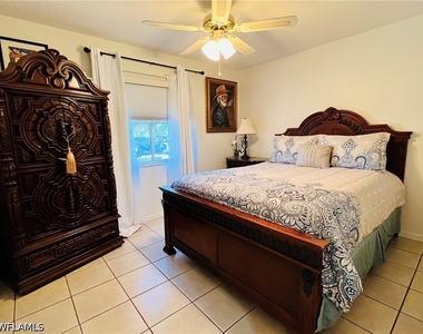 7719 Jewel Lane - Photo Thumbnail 11
