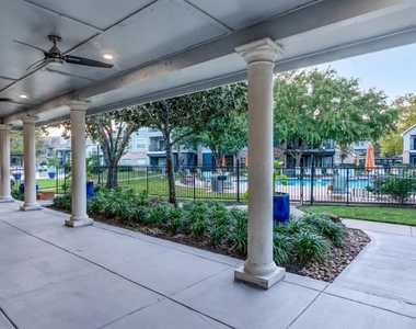 6565 Hollister Street - Photo Thumbnail 9