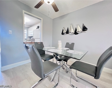 400 Forest Lakes Boulevard - Photo Thumbnail 8