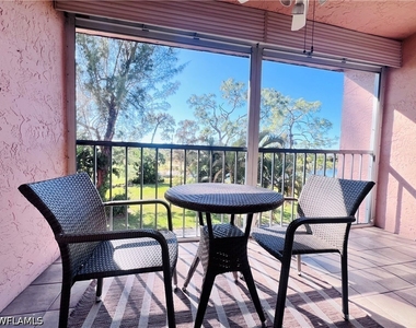 400 Forest Lakes Boulevard - Photo Thumbnail 14