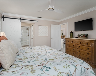 7046 Barrington Circle - Photo Thumbnail 28
