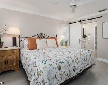 7046 Barrington Circle - Photo Thumbnail 26