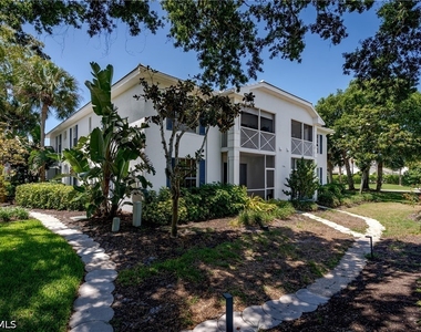 7046 Barrington Circle - Photo Thumbnail 6