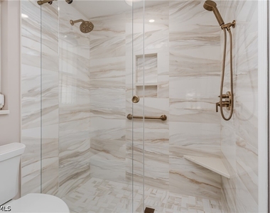 7046 Barrington Circle - Photo Thumbnail 30