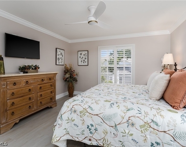 7046 Barrington Circle - Photo Thumbnail 25