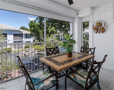 7046 Barrington Circle - Photo Thumbnail 9