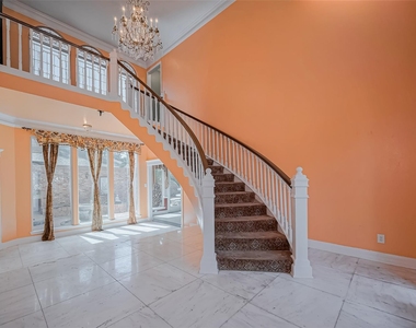 5415 Olympia Fields Lane - Photo Thumbnail 2