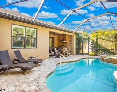 7674 Jacaranda Lane - Photo Thumbnail 23