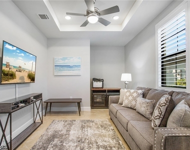 7674 Jacaranda Lane - Photo Thumbnail 15