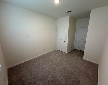 1164 Sunlit Circle - Photo Thumbnail 22