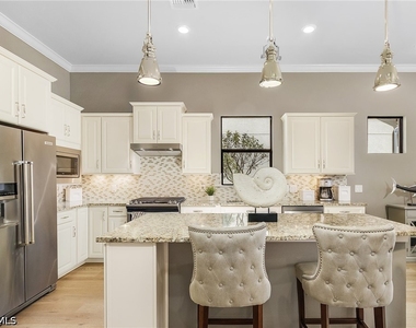 9248 Cormorant Drive - Photo Thumbnail 4
