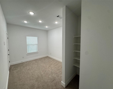 4604 Bricker Street - Photo Thumbnail 14