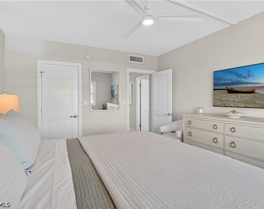 3400 Gulf Shore Boulevard N - Photo Thumbnail 22