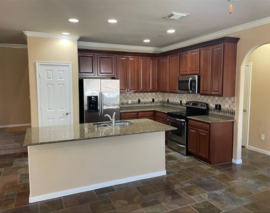 15 Innerwoods Place - Photo Thumbnail 6