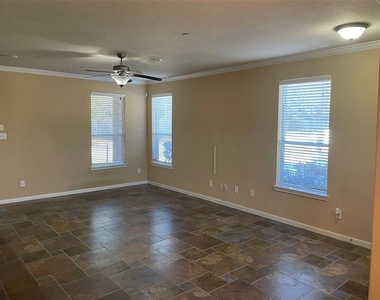 15 Innerwoods Place - Photo Thumbnail 3