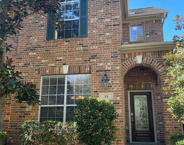15 Innerwoods Place - Photo Thumbnail 1