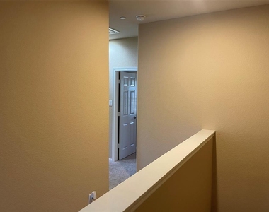 15 Innerwoods Place - Photo Thumbnail 11
