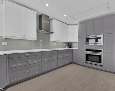 2143 Marina Drive - Photo Thumbnail 5