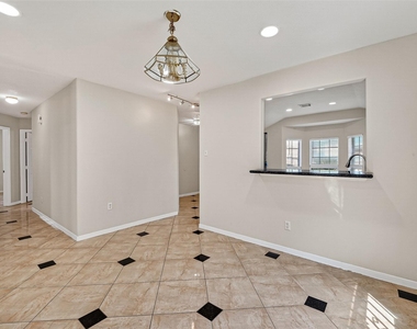 9918 Pierre Court - Photo Thumbnail 4