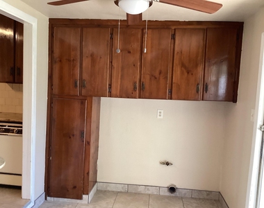 3118 Grant Street - Photo Thumbnail 2
