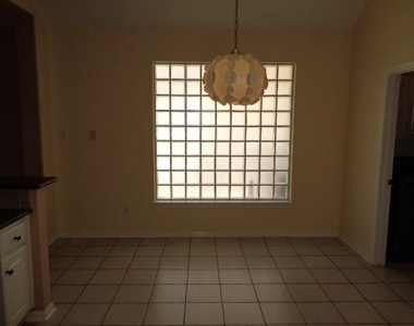 58 Parkway Place - Photo Thumbnail 11