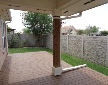 58 Parkway Place - Photo Thumbnail 19