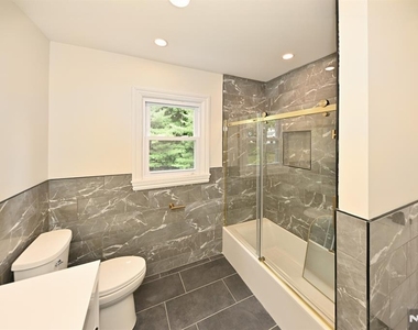 190 Madison - Photo Thumbnail 11