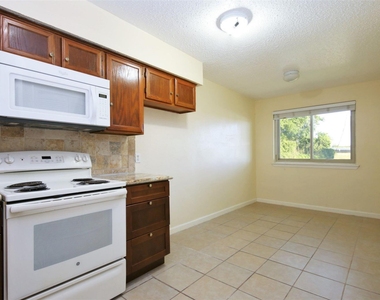 2115 E Weldon - Photo Thumbnail 9