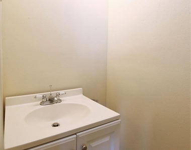 2115 E Weldon - Photo Thumbnail 12