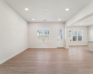 7311 Hadley Meadow - Photo Thumbnail 9