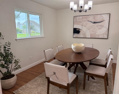 3303 Freshmeadows Drive - Photo Thumbnail 16