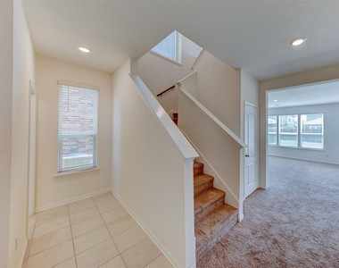 7218 Bakersfield Court - Photo Thumbnail 2