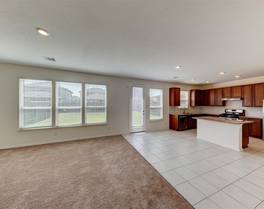 7218 Bakersfield Court - Photo Thumbnail 3