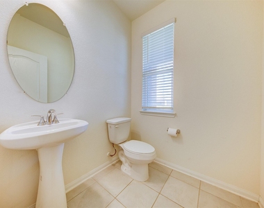 7218 Bakersfield Court - Photo Thumbnail 28