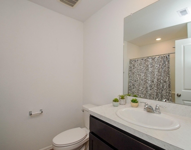 4355 Palmetto Grove Lane - Photo Thumbnail 25