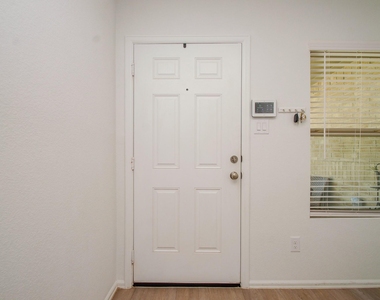 4355 Palmetto Grove Lane - Photo Thumbnail 29