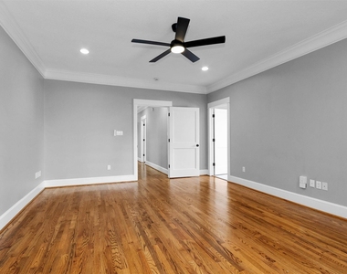 304 Vincent Street - Photo Thumbnail 24