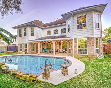1914 Sand Hollow Lane - Photo Thumbnail 1