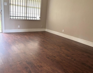 5631 Groveton Street - Photo Thumbnail 5