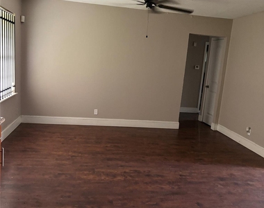 5631 Groveton Street - Photo Thumbnail 6