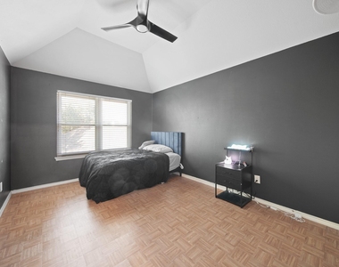 16322 Drystone Lane - Photo Thumbnail 24