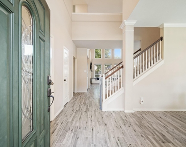 16322 Drystone Lane - Photo Thumbnail 7