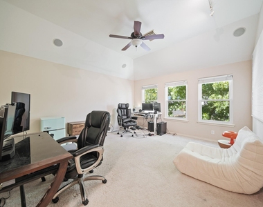 16322 Drystone Lane - Photo Thumbnail 25