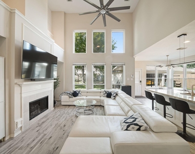 16322 Drystone Lane - Photo Thumbnail 14