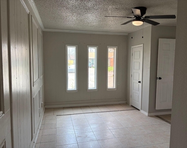 5530 Lakefield Drive - Photo Thumbnail 1