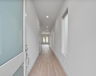 6809 Rocinante Lane - Photo Thumbnail 2