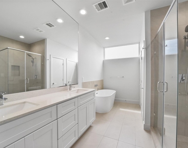 6809 Rocinante Lane - Photo Thumbnail 17