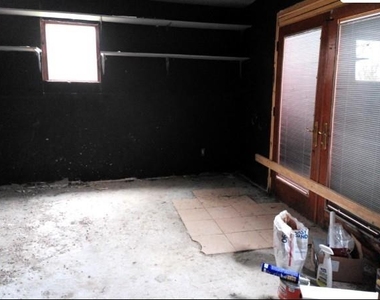 1200 Avenue A - Photo Thumbnail 12